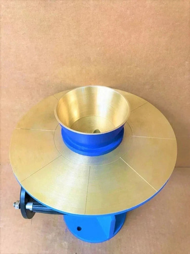 Hand operated flow table with - operated,
